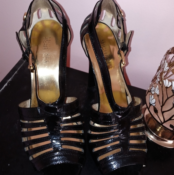 Michael Kors Strappy Black Pump - Picture 2 of 6